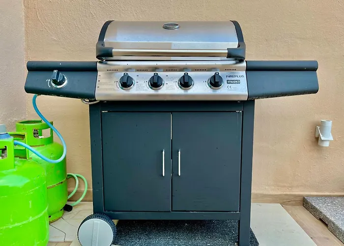 Beautiful 2 Floor Penthouse With Fabulous Views